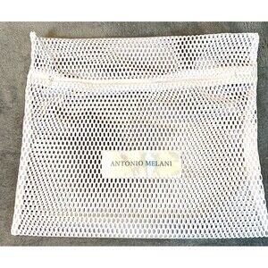 Antonio Melani Mesh Laundry Bag Zippered White 15"x13.5" Lingerie Bags Underwear